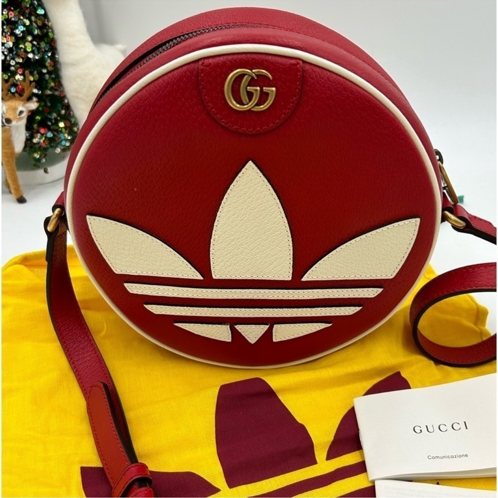 Women’s Gucci X Adidas, GG Marmont round leather shoulder bag made in Italy
